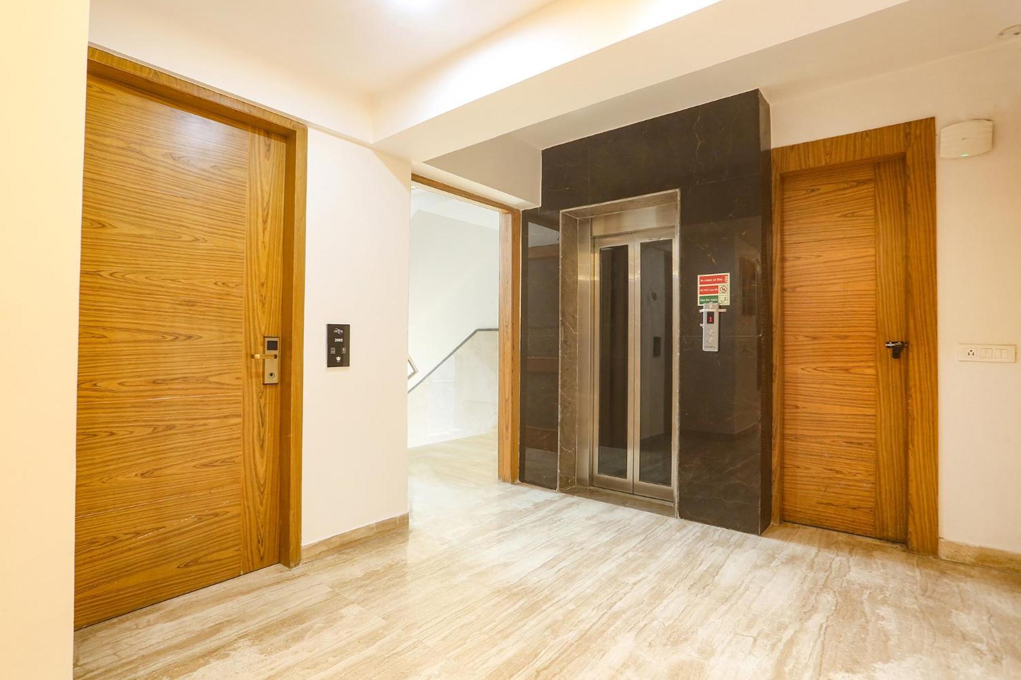Fabhotel Prime Star 17 - Nr Yashobhoomi Convention Centre Delhi  Buitenkant foto