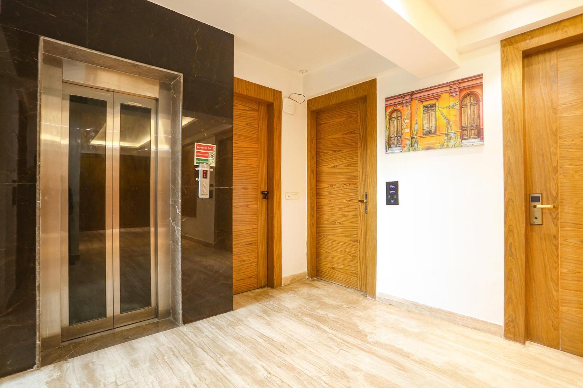 Fabhotel Prime Star 17 - Nr Yashobhoomi Convention Centre Delhi  Buitenkant foto