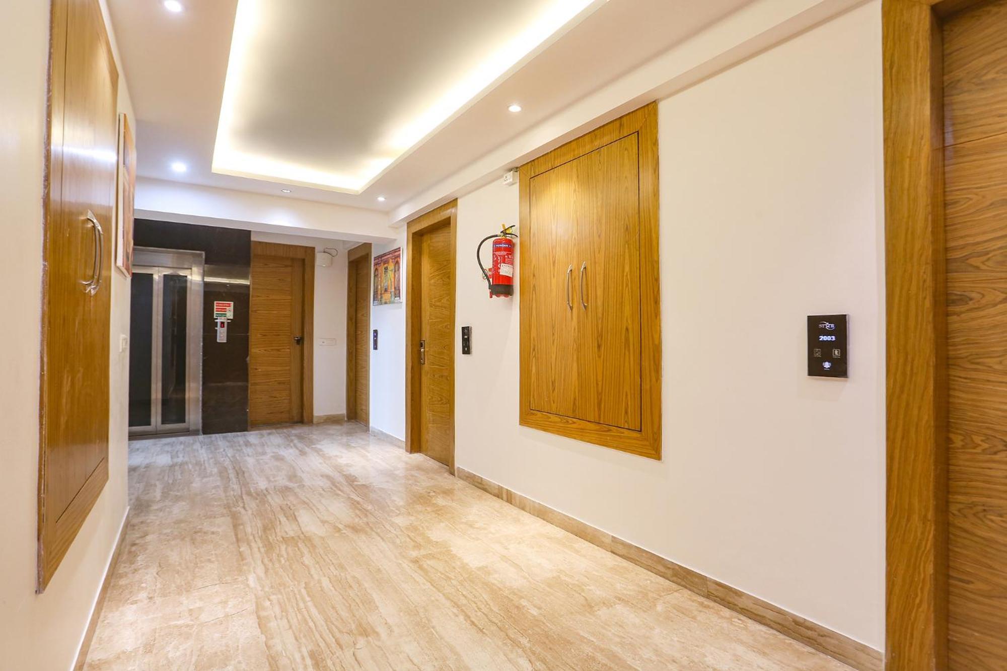 Fabhotel Prime Star 17 - Nr Yashobhoomi Convention Centre Delhi  Buitenkant foto